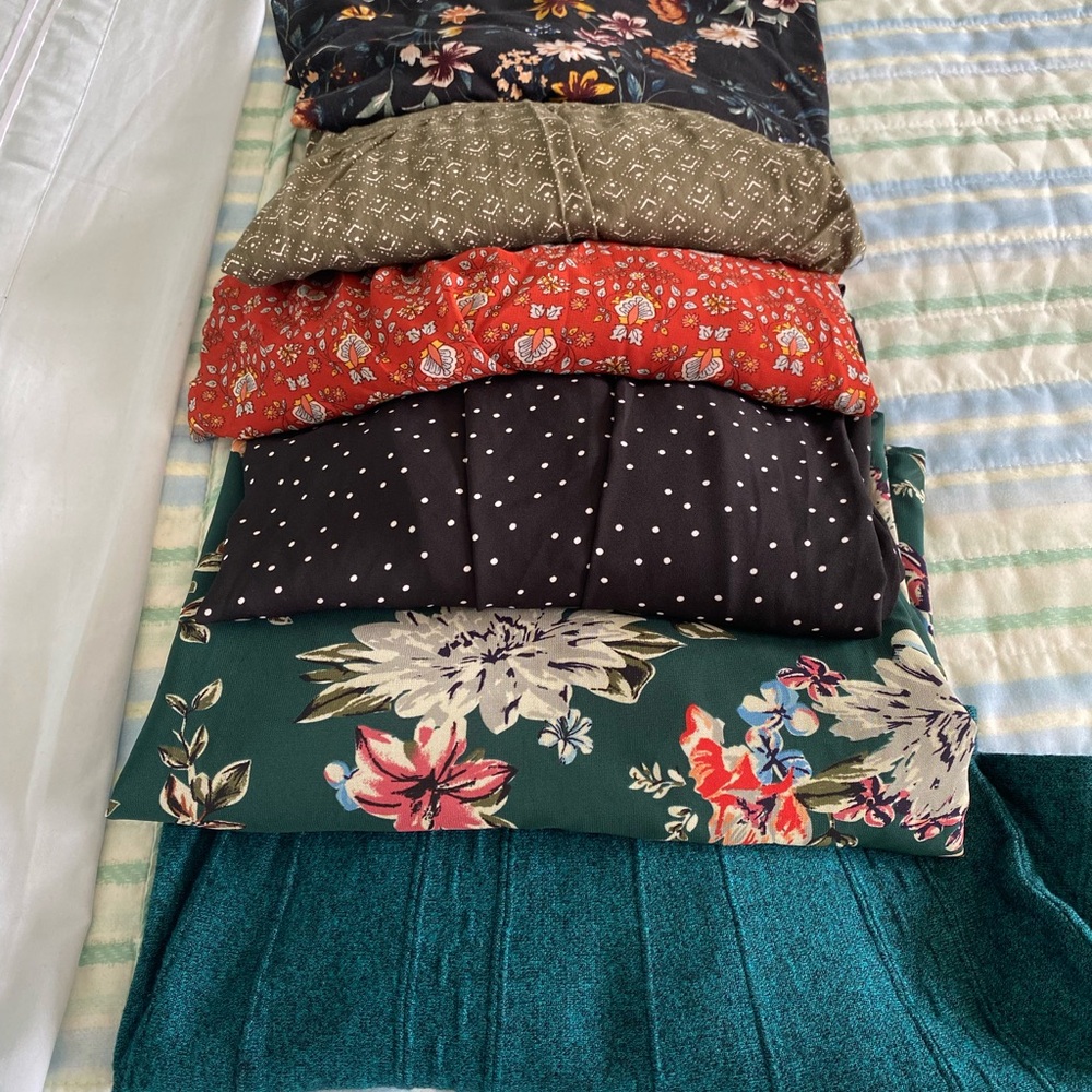 Bundle 6 long sleeve dresses